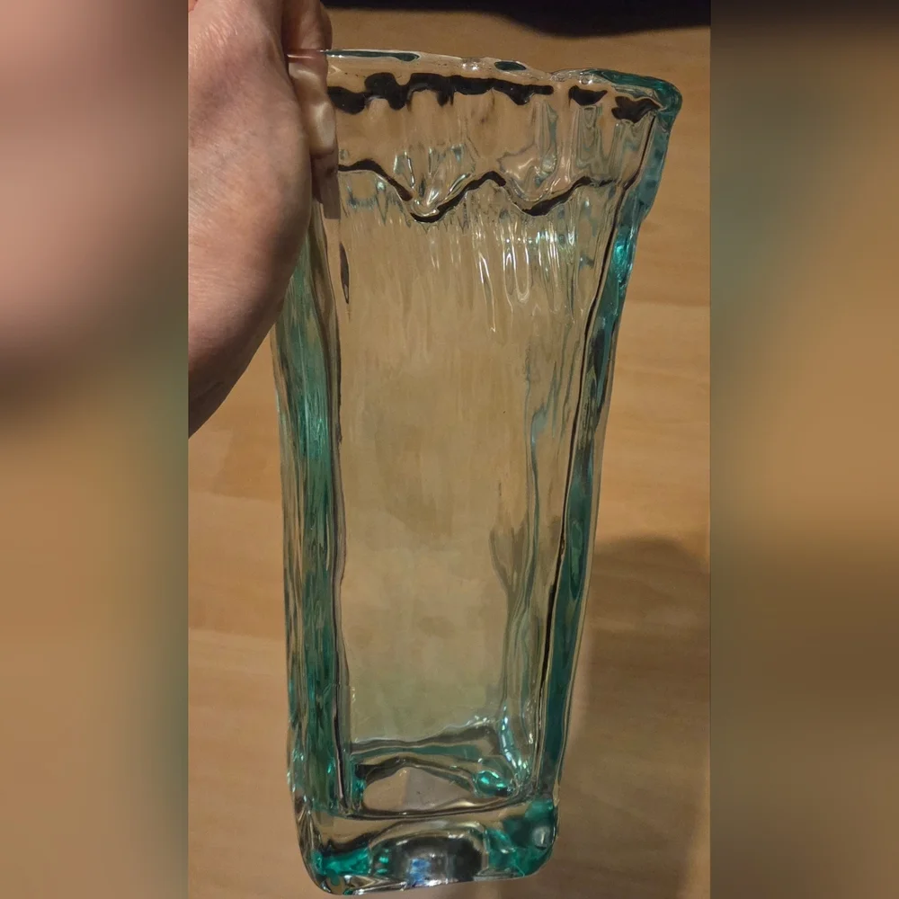 N/A recycled glass